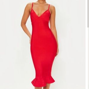 PRETTYLITTLETHING MIDI DRESS